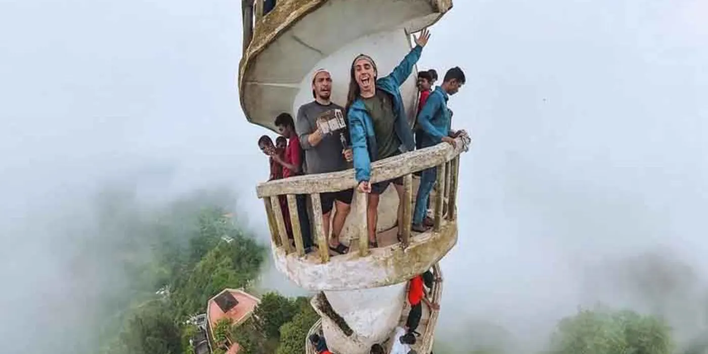 Ambuluwawa